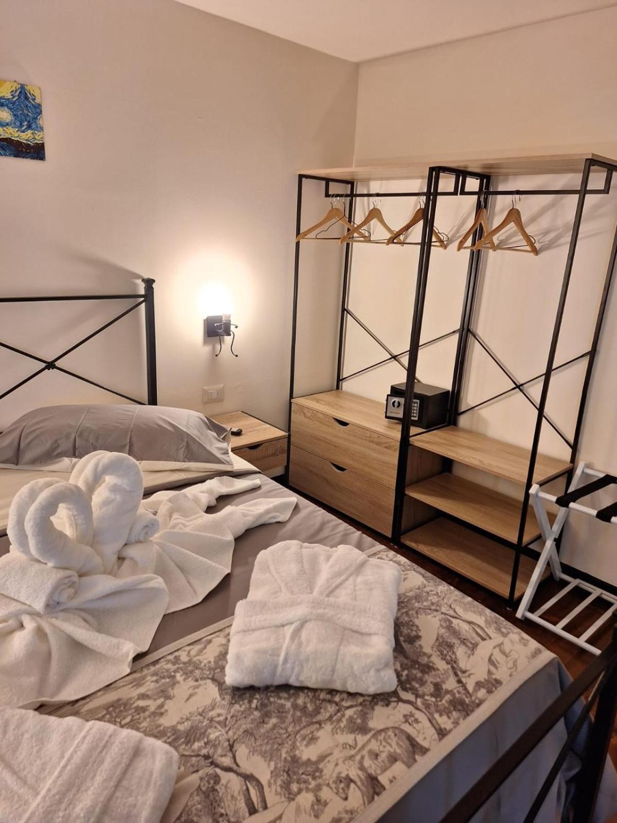 Exclusive Loft Degli Artisti Apartment Firenze Bagian luar foto