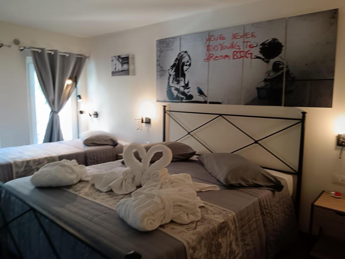 Exclusive Loft Degli Artisti Apartment Firenze Bagian luar foto